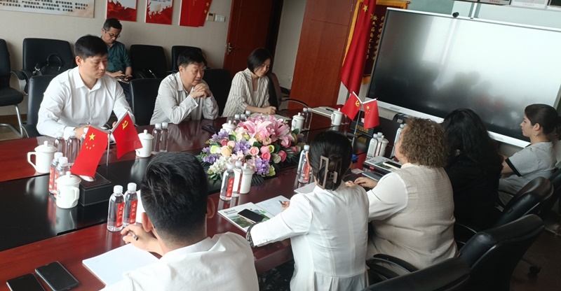 馬來西亞清真認(rèn)證專家林虹妗女士到訪岳氏集團